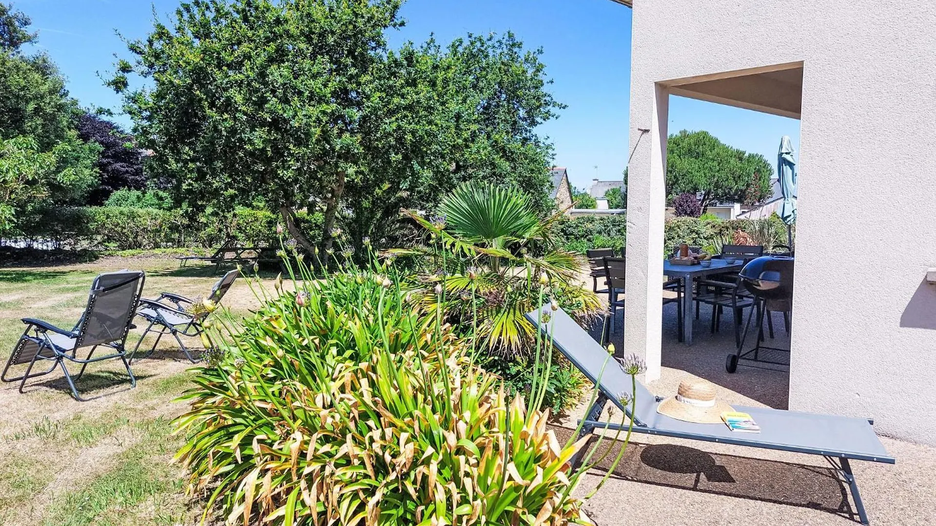 Holiday Home De La Plage By Interhome Pleubian 0*,  Francie