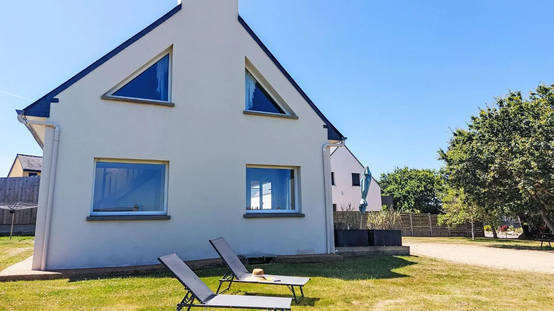 Holiday Home De La Plage By Interhome Pleubian