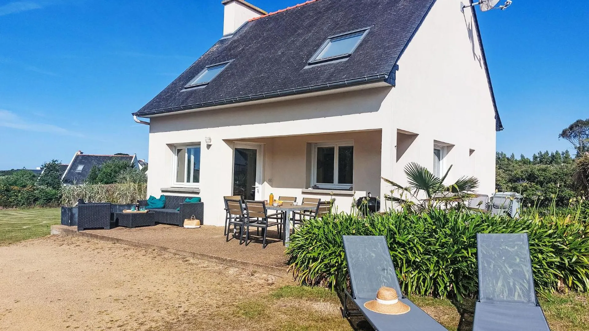 Holiday Home De La Plage By Interhome Pleubian 0*,  Francie