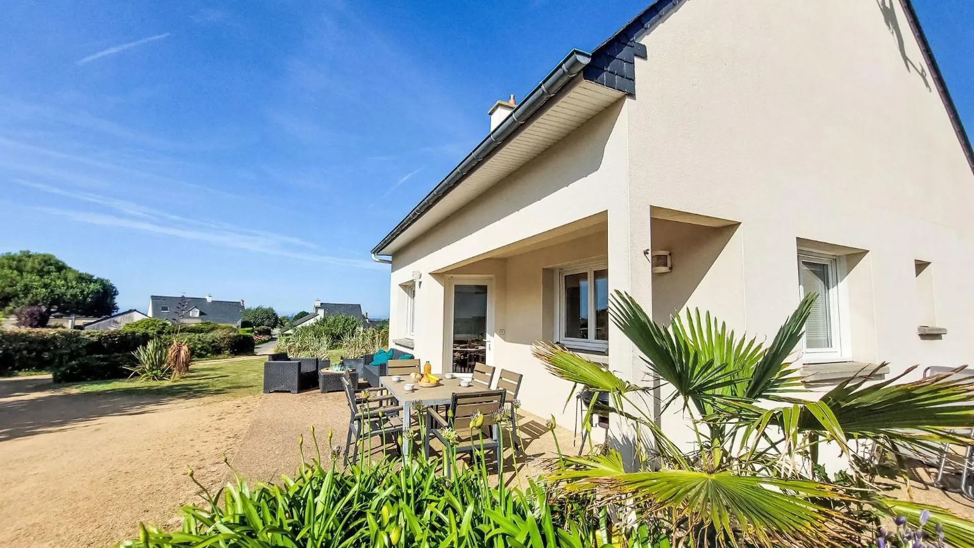 Holiday Home De La Plage By Interhome Pleubian